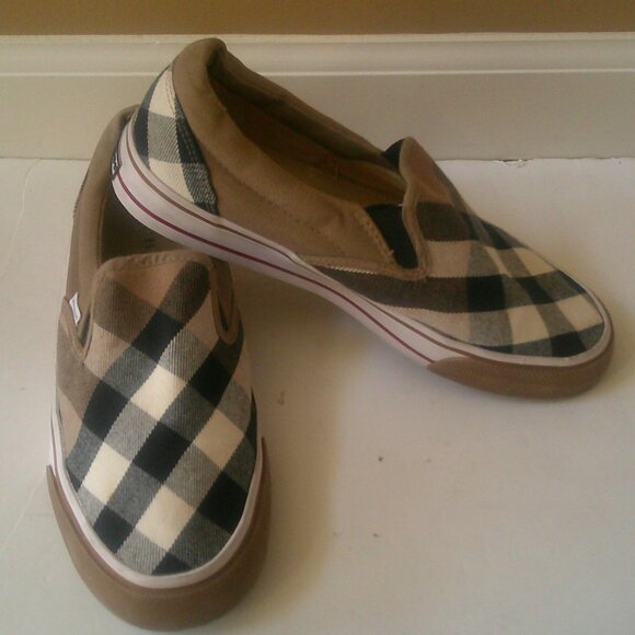 Burberry Women’s Plaid Slip-on Shoes Loafers size euro 37 or  US 6.5 - Picture 1 of 5
